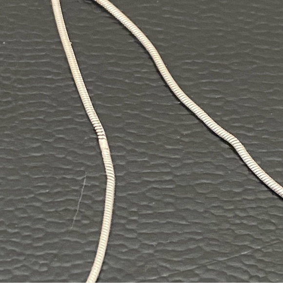 Vintage Signed 925 Italy Sterling Silver Open Heart CZ Pendant Necklace 6.4g - Picture 12 of 16